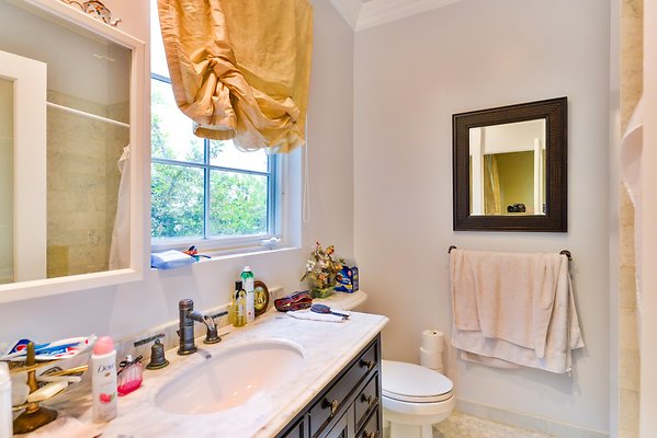 UNIVERSAL-A977-bh-27 UNIVERSAL-A977-bh-27