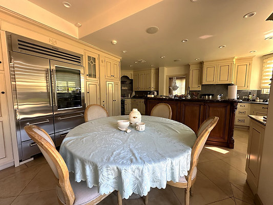 UNIVERSAL-CW266-BW-44 UNIVERSAL-CW266-BW-44