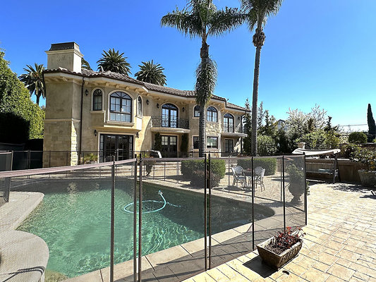 UNIVERSAL-CW266-BW-83 UNIVERSAL-CW266-BW-83