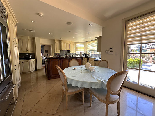 UNIVERSAL-CW266-BW-37 UNIVERSAL-CW266-BW-37