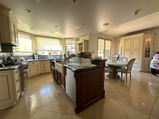 UNIVERSAL-CW266-BW-47 UNIVERSAL-CW266-BW-47