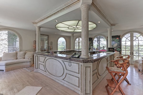 UNIVERSAL-A347-BH-121 UNIVERSAL-A347-BH-121