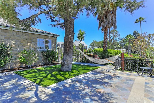 UNIVERSAL-A347-BH-167 UNIVERSAL-A347-BH-167