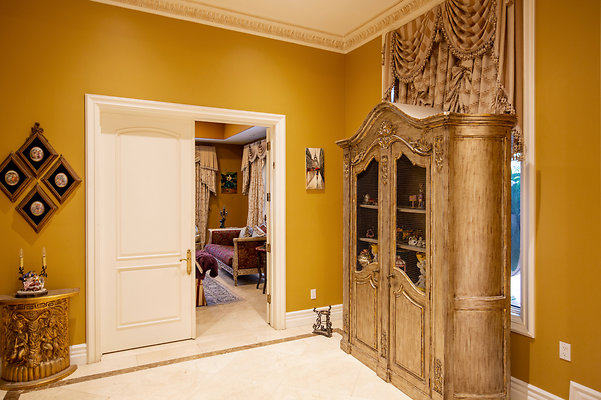 UNIVERSAL-D168-BW-33 UNIVERSAL-D168-BW-33