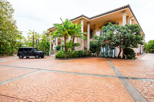 UNIVERSAL-D168-BW-7 UNIVERSAL-D168-BW-7