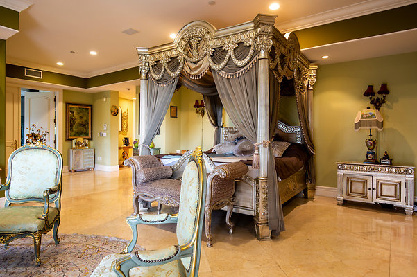 UNIVERSAL-D168-BW-57 UNIVERSAL-D168-BW-57