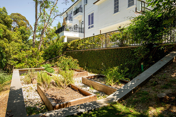 UNIVERSAL-D366-LA-138 UNIVERSAL-D366-LA-138