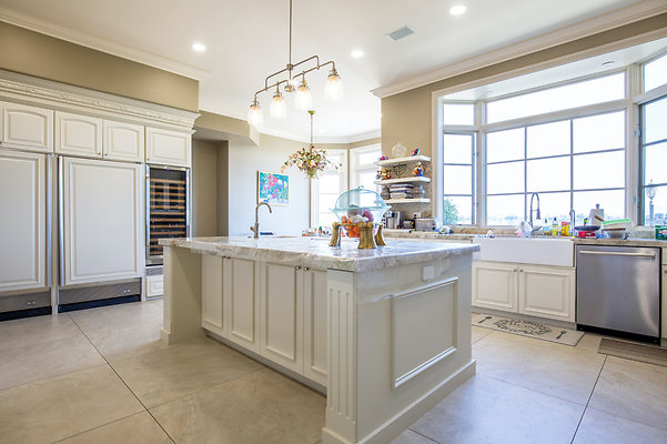 UNIVERSAL-D215-BW-37 UNIVERSAL-D215-BW-37