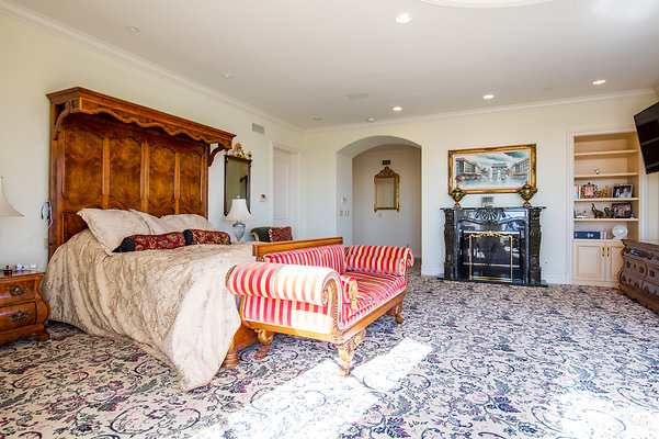 UNIVERSAL-D215-BW-52 UNIVERSAL-D215-BW-52