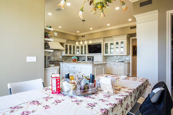 UNIVERSAL-D215-BW-42 UNIVERSAL-D215-BW-42