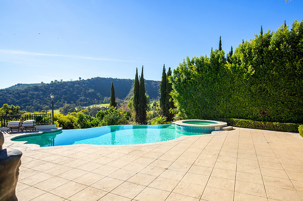 UNIVERSAL-D215-BW-96 UNIVERSAL-D215-BW-96