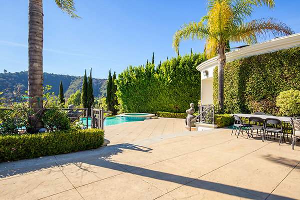 UNIVERSAL-D215-BW-93 UNIVERSAL-D215-BW-93