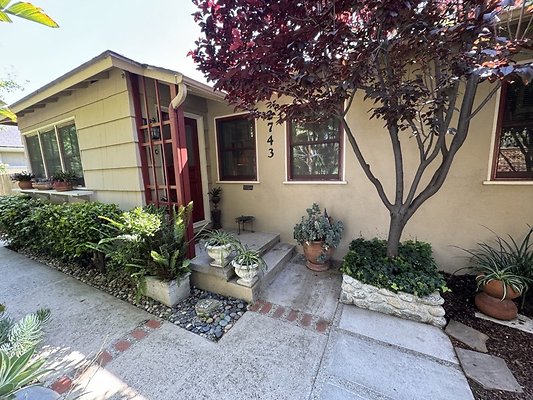 2743 Selby Ave-CLEARED