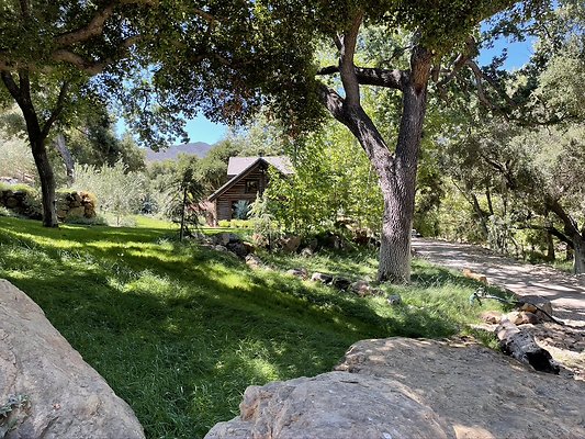 0DE67B57-C8B3-40FE-AA5C-E41B1162C22F 1 105 c-1 0DE67B57-C8B3-40FE-AA5C-E41B1162C22F 1 105 c-1