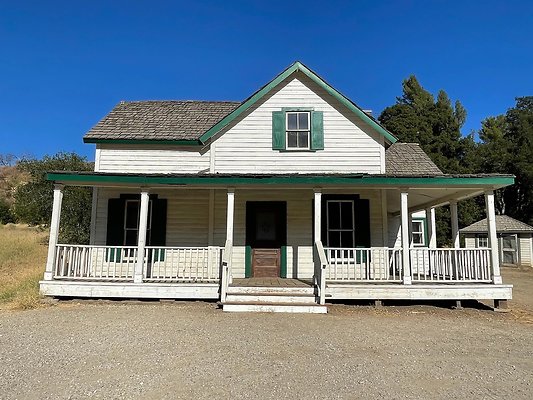 th Shelley&apos;s - 2