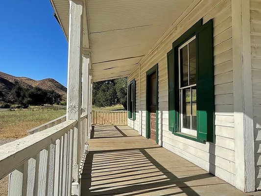 th Shelley&apos;s - 4