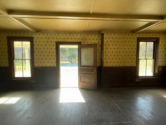 th Shelley&apos;s - 9