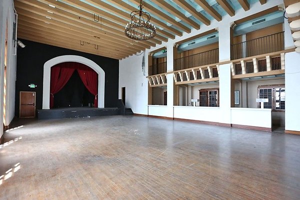 CapEquityTheVarietyArtsTheater73