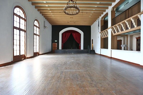 CapEquityTheVarietyArtsTheater72