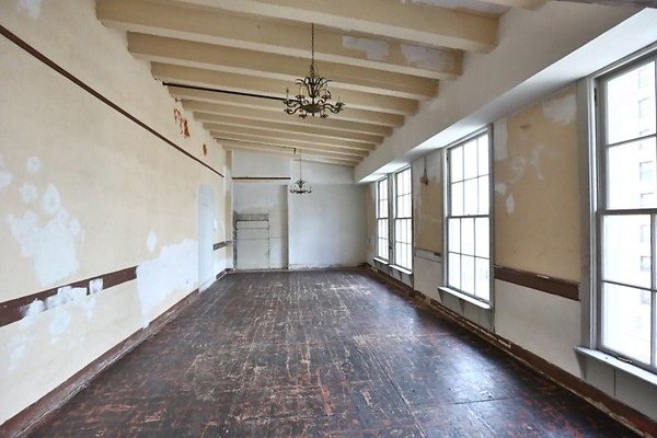 CapEquityTheVarietyArtsTheater143 CapEquityTheVarietyArtsTheater143