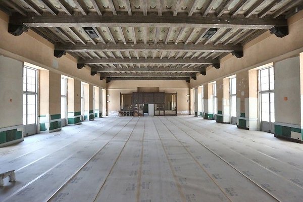 CapEquityTheVarietyArtsTheater150 CapEquityTheVarietyArtsTheater150