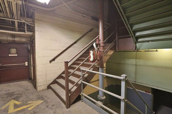 CapEquitySearsTower21 CapEquitySearsTower21