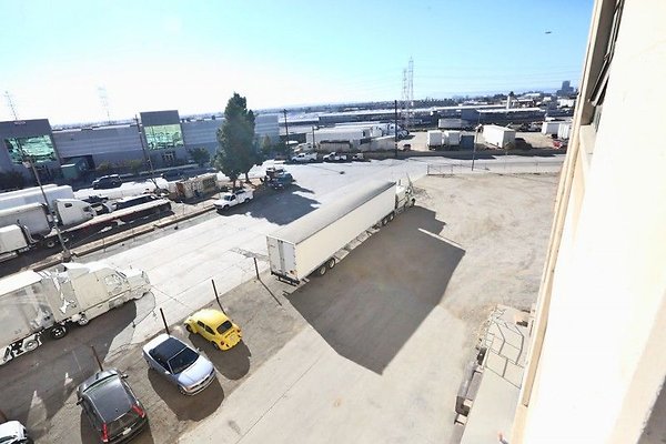 CapEquitySearsTower66 CapEquitySearsTower66