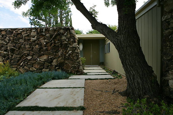 00133 encino