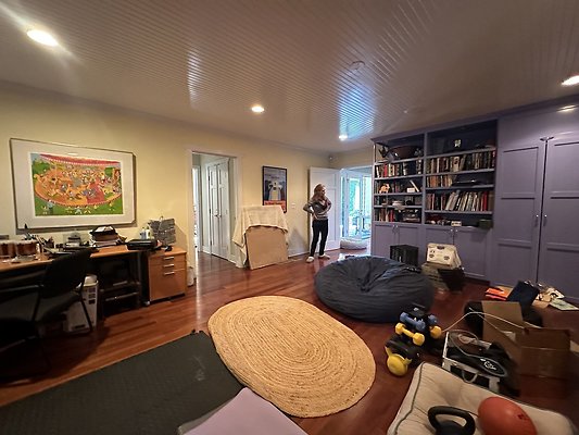 WESTSIDE LOCATIONS  52