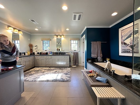 WESTSIDE LOCATIONS 66 WESTSIDE LOCATIONS 66