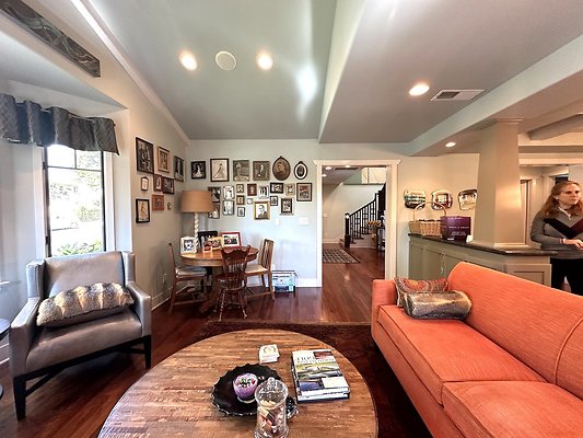 WESTSIDE LOCATIONS  27