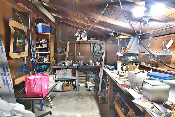 WESTSIDE LOCATIONS 81 WESTSIDE LOCATIONS 81