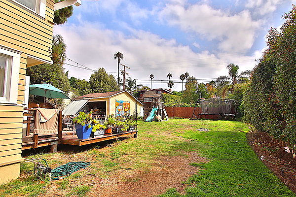 WESTSIDE LOCATIONS 73 WESTSIDE LOCATIONS 73