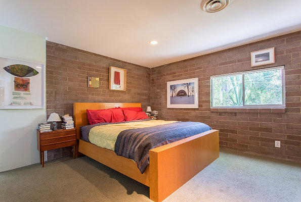 EWLOCATE7oss IMG-0075 EWLOCATE7oss IMG-0075