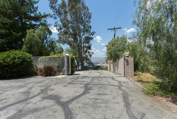 EWLOCATE7oss IMG-0001