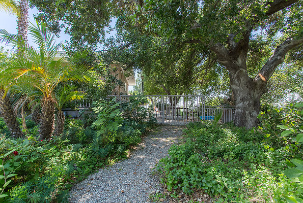 EWLOCATE7oss IMG-0008