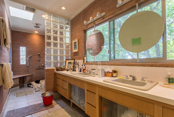 EWLOCATE7oss IMG-0081 EWLOCATE7oss IMG-0081