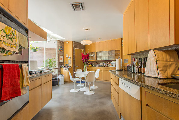 EWLOCATE7oss IMG-0057