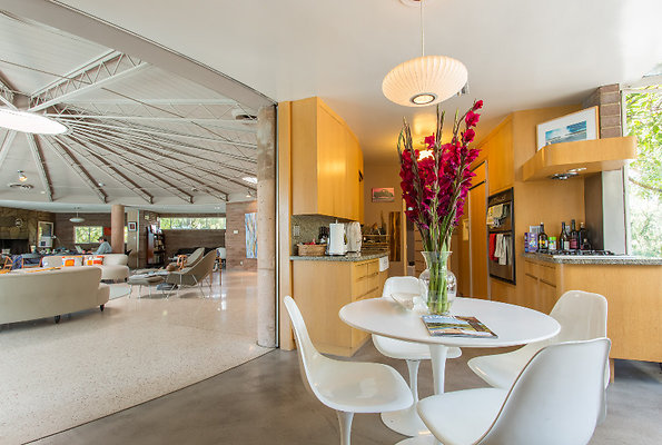 EWLOCATE7oss IMG-0055