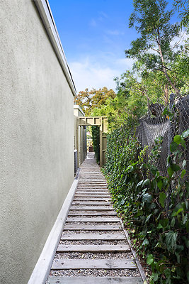 ewllocationsinc4037 Contera 052 ewllocationsinc4037 Contera 052