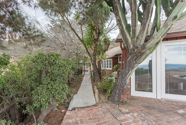 eastwestlocationsIMG-007529 eastwestlocationsIMG-007529