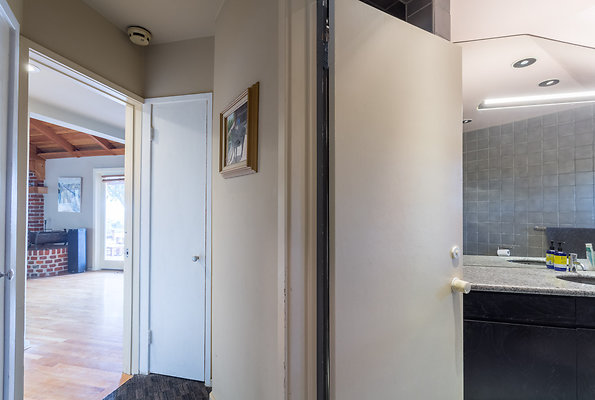 eastwestlocationsIMG-004327