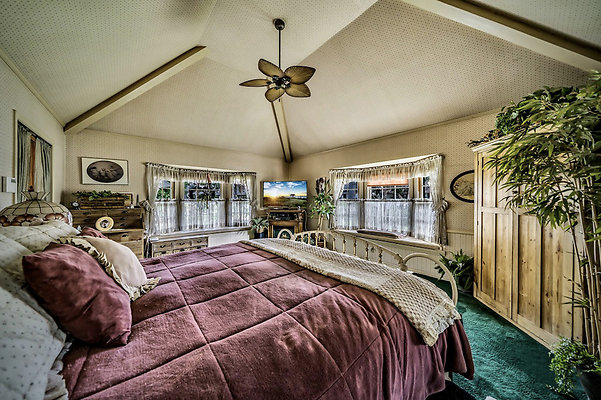 UNIVERSAL-D515-NHW-73