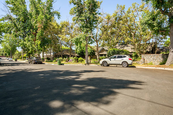 UNIVERSAL-D515-NHW-2