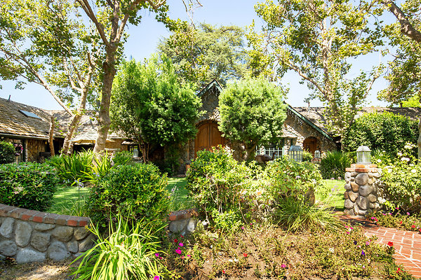 UNIVERSAL-D515-NHW-8