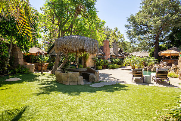 UNIVERSAL-D515-NHW-51