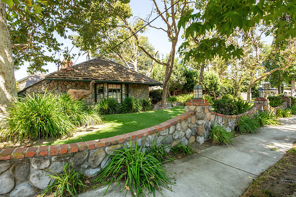 UNIVERSAL-D515-NHW-7