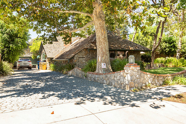 UNIVERSAL-D515-NHW-70