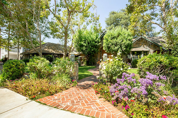 UNIVERSAL-D515-NHW-10