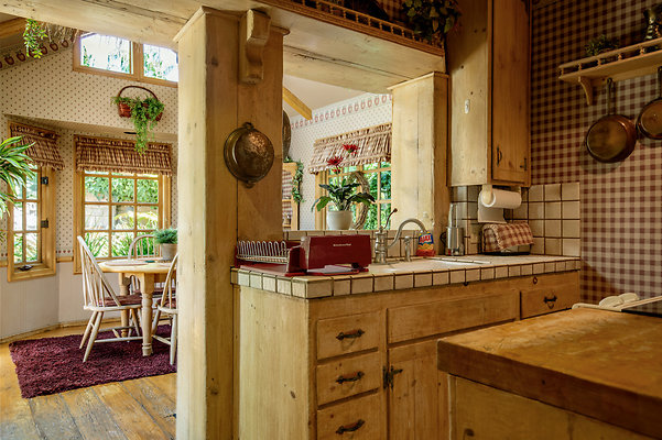 UNIVERSAL-D515-NHW-44